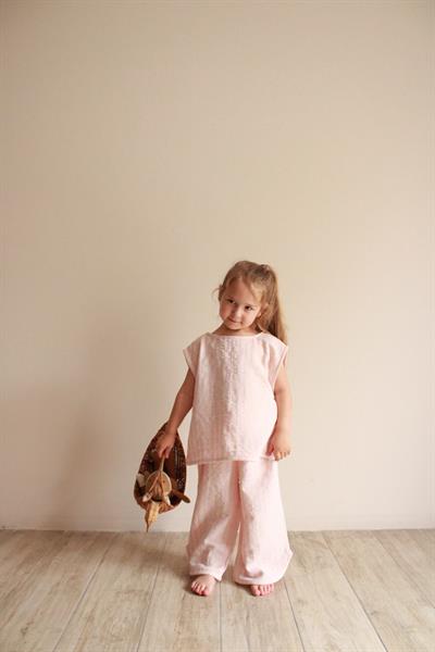 Pembe Çizgili Sırt Detaylı Müslin Takım