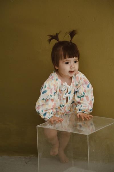 Renkli Baskılı Bebek Uzun Kollu Tulum