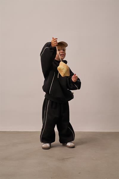 Siyah Biyeli Fermuarlı Eşofman Takım