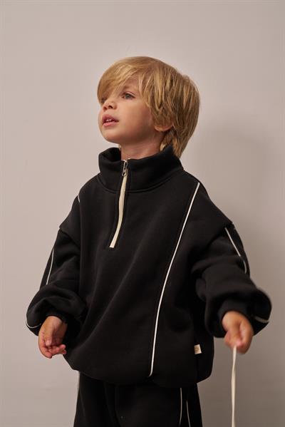 Siyah Biyeli Fermuarlı Eşofman Takım