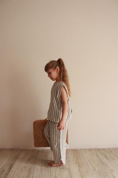 Gri Çizgili Sırt Detaylı Müslin Takım