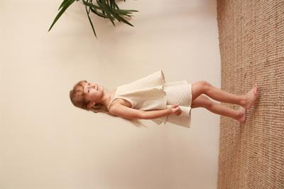 Siyah Çizgili Volanlı Kız Askılı ve Şort Takım