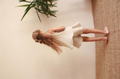 Siyah Çizgili Volanlı Kız Askılı ve Şort Takım