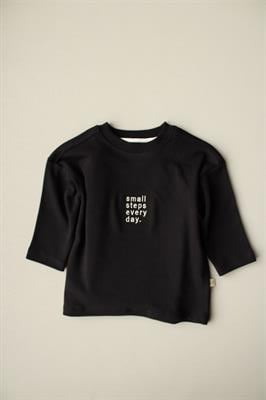 Siyah Nakışlı Oversize  Uzun Kollu T-shirt