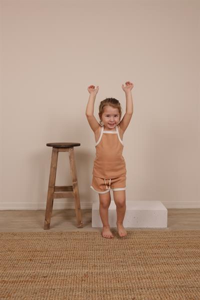 Sütlü Kahve Askılı Şortlu Takım