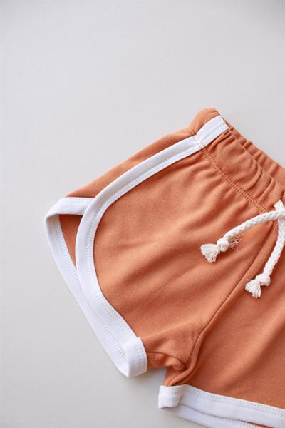 Tarçın Biyeli Bağcıklı Şort