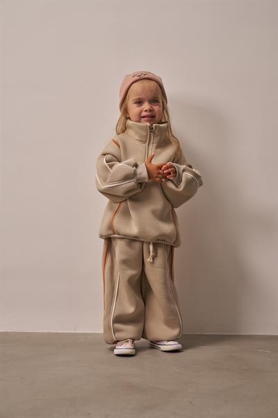 Taş Biyeli Fermuarlı Eşofman Takım