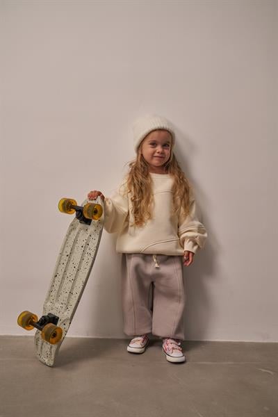 Taş Dikiş Detaylı Eşofman Takım