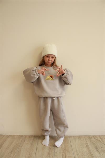 Taş Rengi Dağ Nakışlı Çocuk Alt Üst Takım