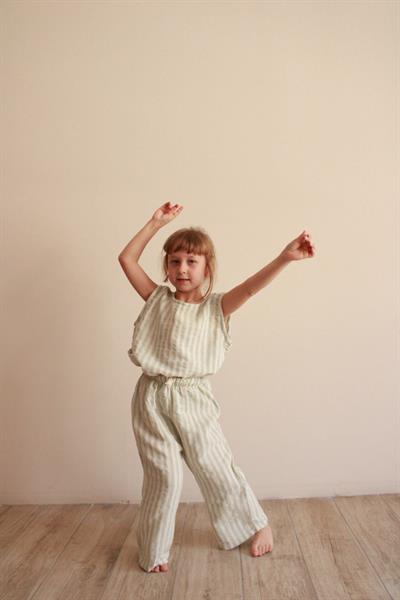 Yeşil Çizgili Asimetrik Cepli Müslin Takım