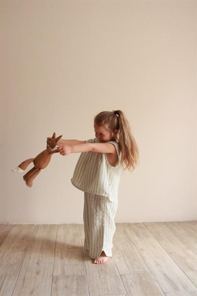 Yeşil Çizgili Sırt Detaylı Müslin Takım