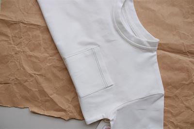 Yeşil Dikiş Detaylı Asimetrik T-shirt