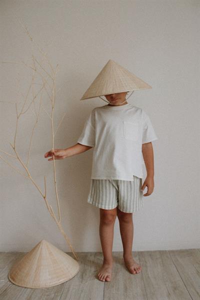 Yeşil Kontrast Dikişli Asimetrik Şortlu Takım