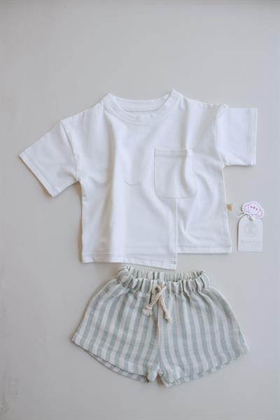 Yeşil Kontrast Dikişli Asimetrik Şortlu Takım