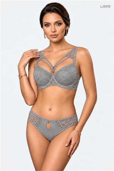 Le Jardin 5010 Kadın Brodeli Push Up Dolgulu Taşlı B Cup Sütyen Takım