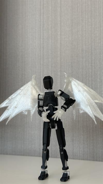 Lucky 13 Aksiyon Figürü Robot Oyuncak 13cm Siyah Şeffaf ve Şeffaf Yarasa Kanat Seti