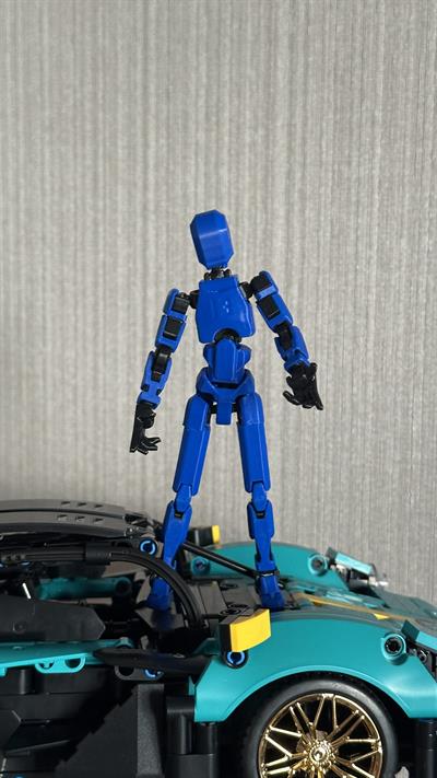 Lucky 13 Aksiyon Figürü Robot Oyuncak 13cm Mavi Siyah