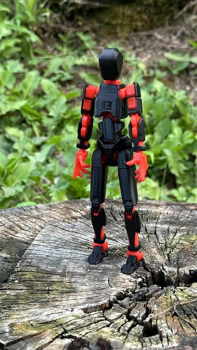 Lucky 13 Aksiyon Figürü Robot Oyuncak 13cm Siyah Kırmızı