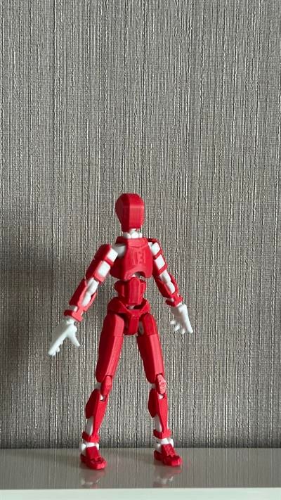 Lucky 13 Aksiyon Figürü Robot Oyuncak 13cm Kırmızı Beyaz
