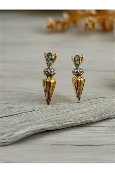 Marka model zirkon taşlı küpe 4,5 cm