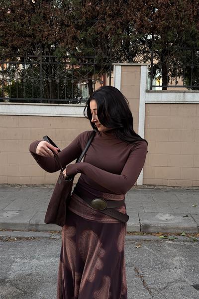 BELİ BÜZGÜLÜ KLOŞ ETEK-Kahve 