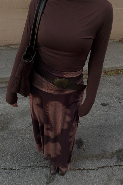 BELİ BÜZGÜLÜ KLOŞ ETEK-Kahve 