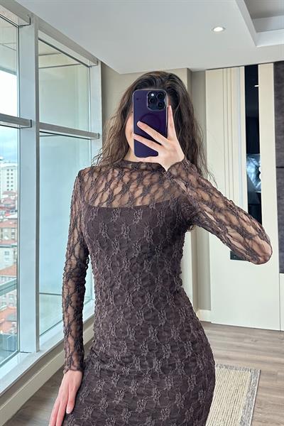 DANTELLİ YAKALI ELBİSE-kahve