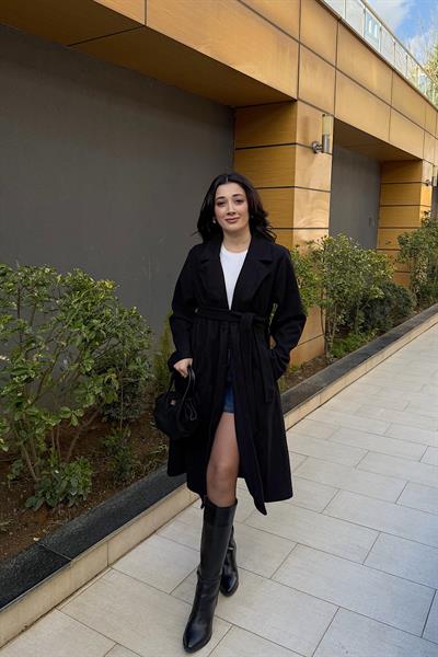 DÜĞMELİ KAŞE KABAN-Siyah