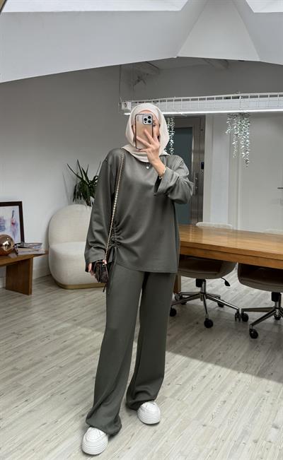 Mukta Büzgü Detaylı Oysh Takım Haki