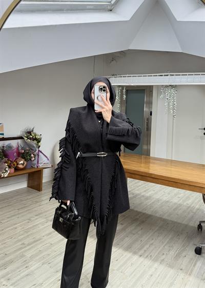 Yeni Helen Saçaklı Kaban Ceket - Siyah