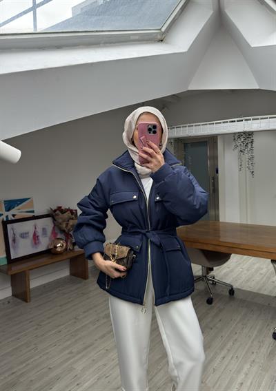 Yeni Sezon Puf Mont Lacivert