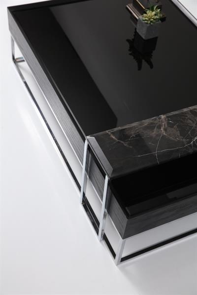 CROWN BLACK