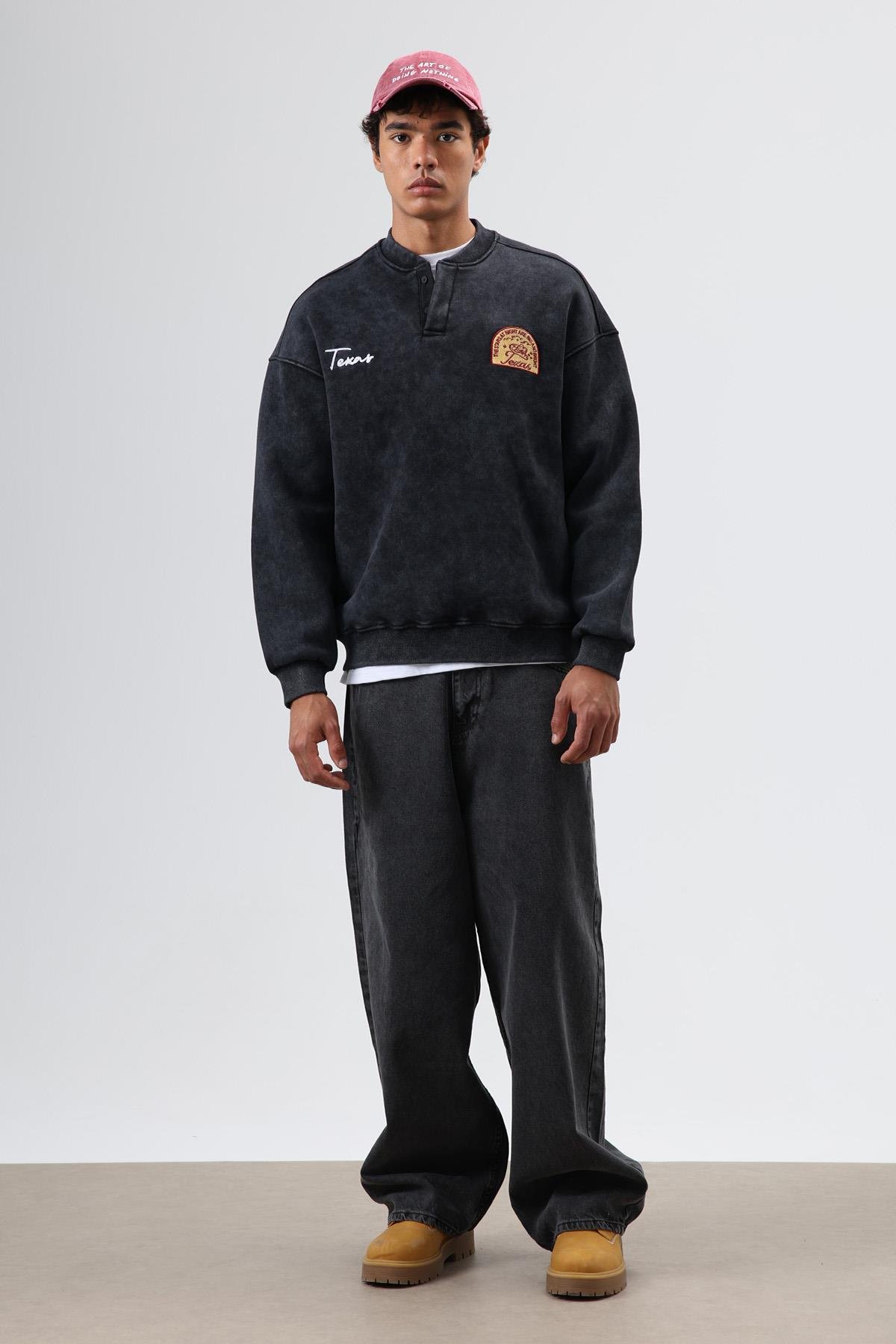 is not available スウェット Erkek Siyah Oversize Bisiklet Yaka Baskılı Sweatshirt | V70-123-1009