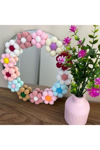 Ponpon Çiçekli Dekoratif  Ayna