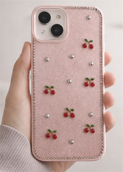 İPhone 13- 14 Uyumlu Kiraz Figürlü Simli İnci Taşlı Lüx Silikon Kılıf Pembe