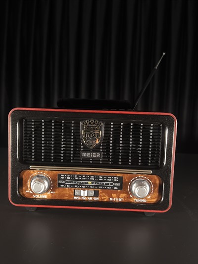 M-111BT Nostaljik Radyo Görünümlü LED Işıklı Bluetooth,Hafıza Kartı,Usb Bellek,Aux Ve Radyo Destekli Hoparlör (BROWN)