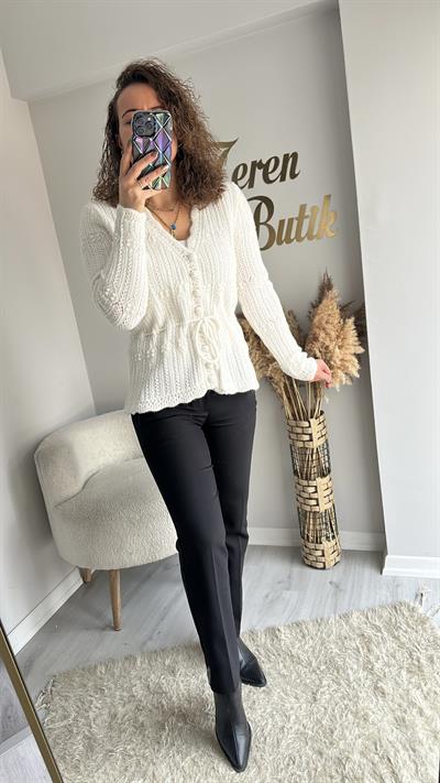 BELDEN BAĞLAMALI TRİKO HIRKA