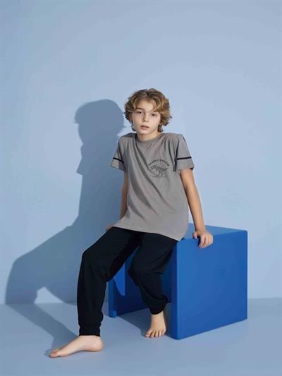 Erkek Çocuk Dinazor Desenli  Pijama Takımı