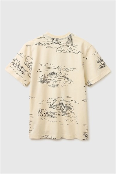 United Colors of Benetton Erkek Çocuk Logo Etiket Detaylı Tamamı Baskılı T-Shirt Bej 6-14 Yaş
