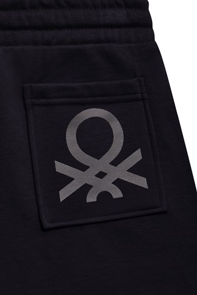 United Colors of Benetton Erkek Çocuk BNT- B23969 Şort Siyah