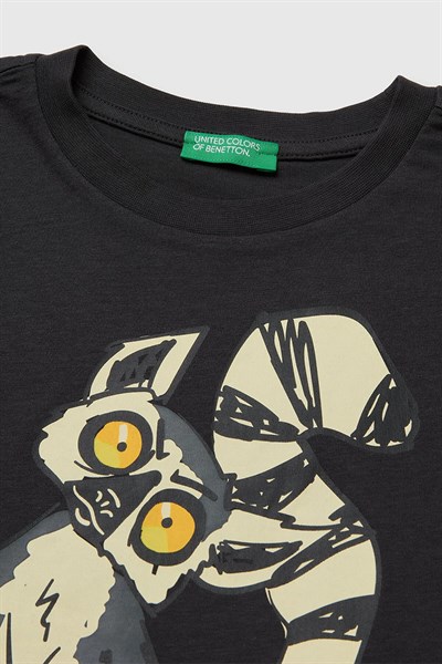 United Colors of Benetton Erkek Çocuk Ön Baskı Detaylı Bisiklet Yaka T-Shirt Antrasit Ekru 6-13 Yaş