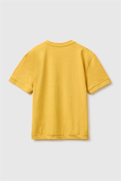 United Colors of Benetton Erkek Çocuk Hardal Sarısı Önü Baskı Detaylı Bisiklet Yaka T-Shirt 6-14 Yaş 