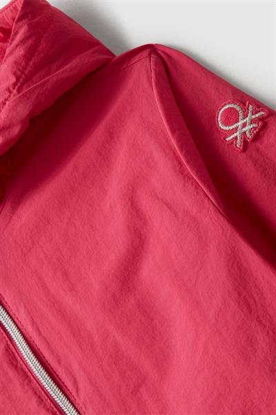 United Colors of Benetton Kız Çocuk 2IGGCN06E-25K Yağmurluk Pembe
