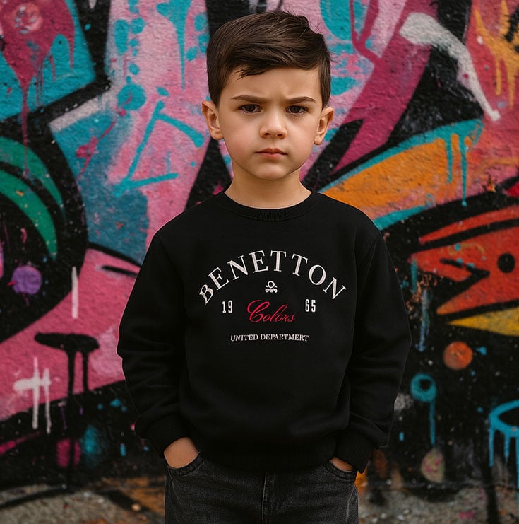 SWEATSHIRT