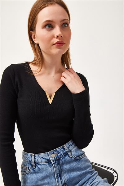  V Yaka Triko Bluz Siyah