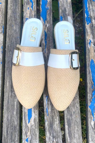 Önü Kapalı Aksesuarlı Terlik Vizon