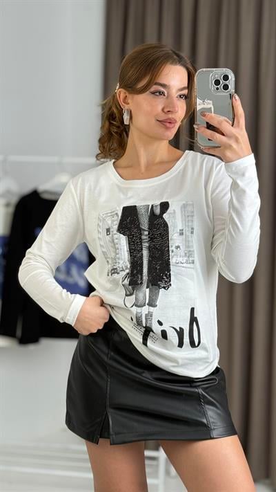 Kadın Siyah Beyaz  Pul İşlemeli Uzun Kollu Tshirt