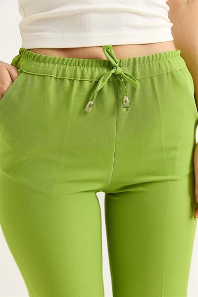 Beli Lastikli Kısa Paça Double Krep Pantolon Açık Yeşil