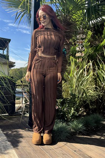 Kadın Cozy Triko Saçaklı Crop Büzgü Detaylı Kahverengi Takım