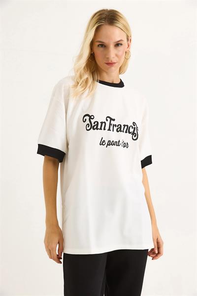 Kolları Garnili Baskılı  Oversize Kadın Tshirt Beyaz